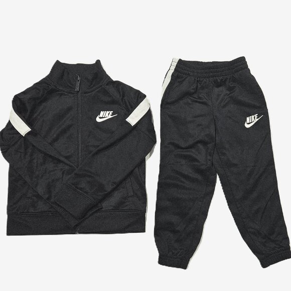 Nike Boys 3T Black Tracksuit Jacket & Pants Set Athletic Outfit - Picture 1 of 4